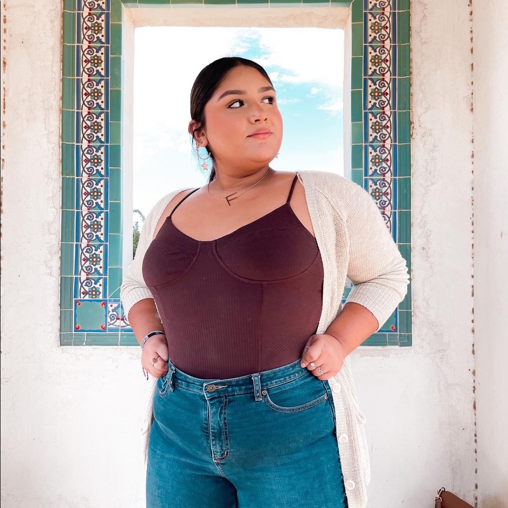 Meet your Posher, Frida